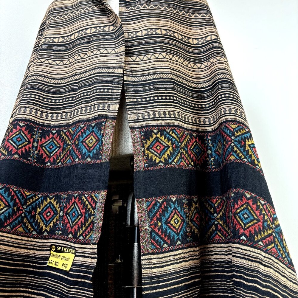 SP Tycoon Maxi, Oversized NWOT Cashmere Wrap Shawl Scarf w/ Fringe Sz‎ 40" x 79"